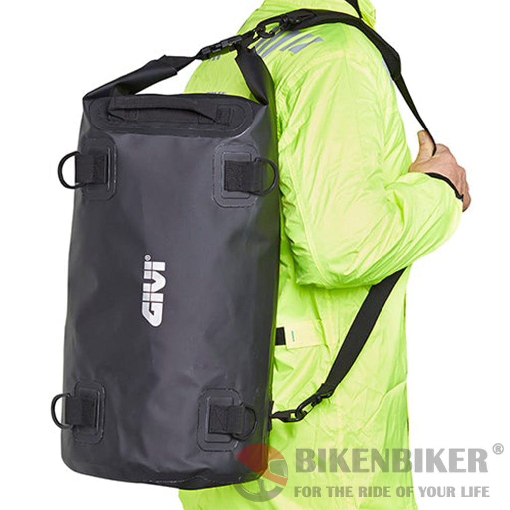 Ea114Bk Waterproof Cylinder Seat Bag - 30 Litres Givi Tail