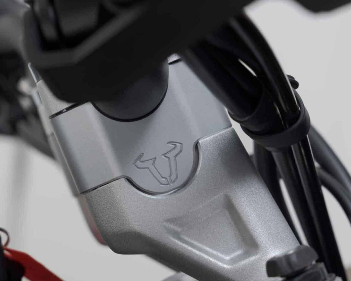 SW-Motech 30mm Handlebar Risers for Triumph Tiger 900 GT / Rally Pro – Silver