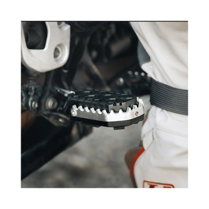 MotoPegs® For BMW - Lone Rider