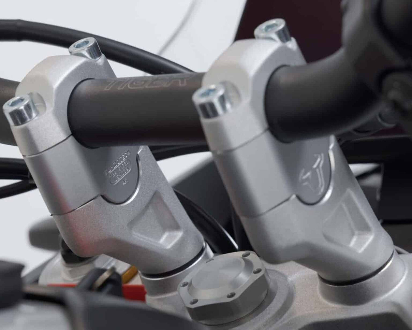 SW-Motech 30mm Handlebar Risers for Triumph Tiger 900 GT / Rally Pro – Silver