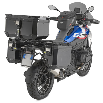 Monokey Top Box Black Trekker Outback EVO Smart 58Ltr -Givi