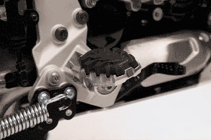 Triumph Tiger Explorer 1200 Ergonomics - EVO Footrest Kit- SW-Motech