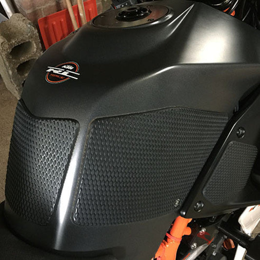 KTM RC 200/390 (2014 - Current) Motorcycle Tank Grip Pads - Bike 'N' Biker