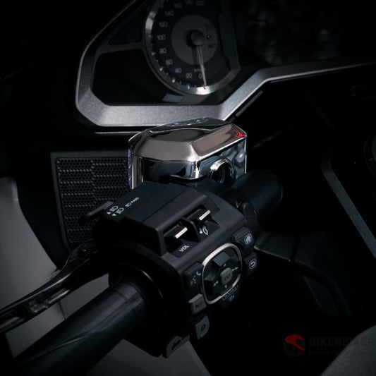 Twinart Front Master Cylinder Cover (Clutch) For Six Speed Models In Chrome - Honda Goldwing Ciro